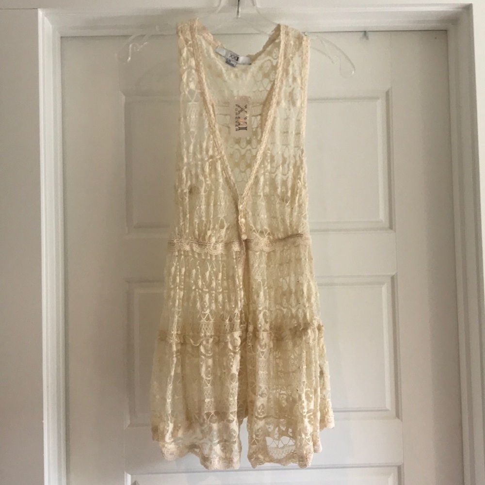 Lace knit vest
